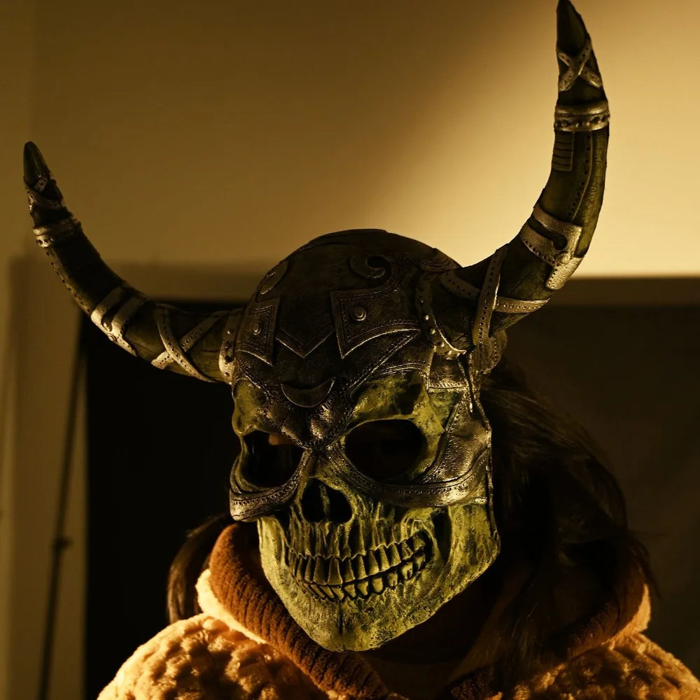 Viking Horned Skull Mask Scary Warrior Skull Mask Horror Skeleton Full Face Mask for Masquerade Themed Parties Halloween Cosplay